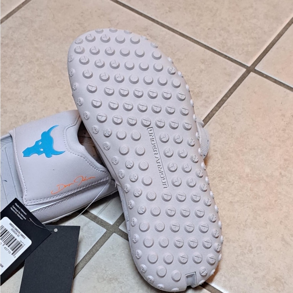 Under Armour "Project Rock" Slides - Men's size 8 / Wmns size 9.5 - Picture 8 of 8